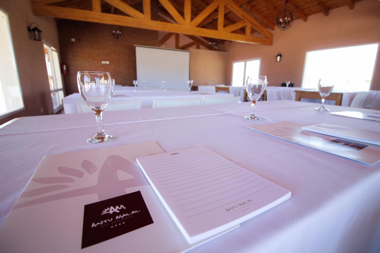 Antu Malal Hotel Plaza Huincul 외부 사진